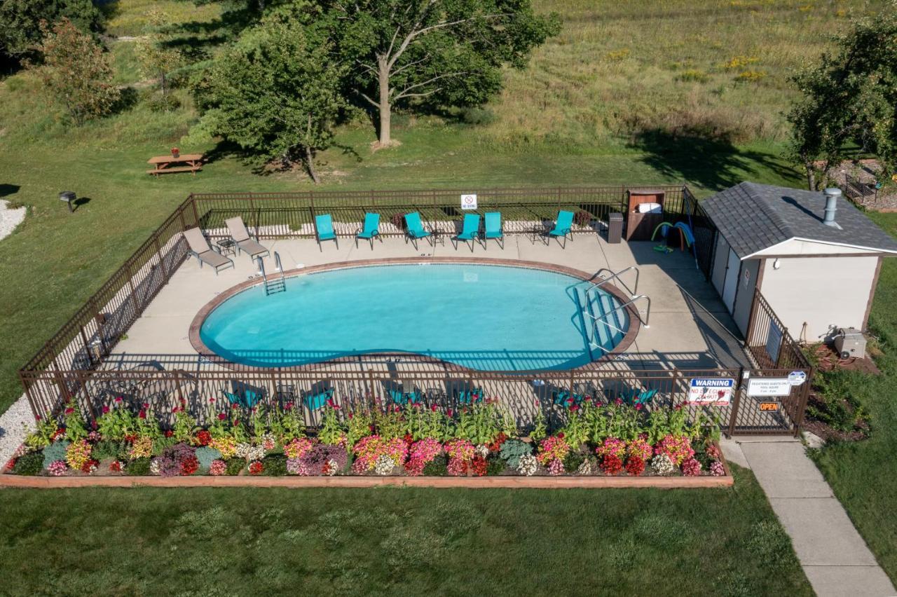 Sister Bay Inn Экстерьер фото