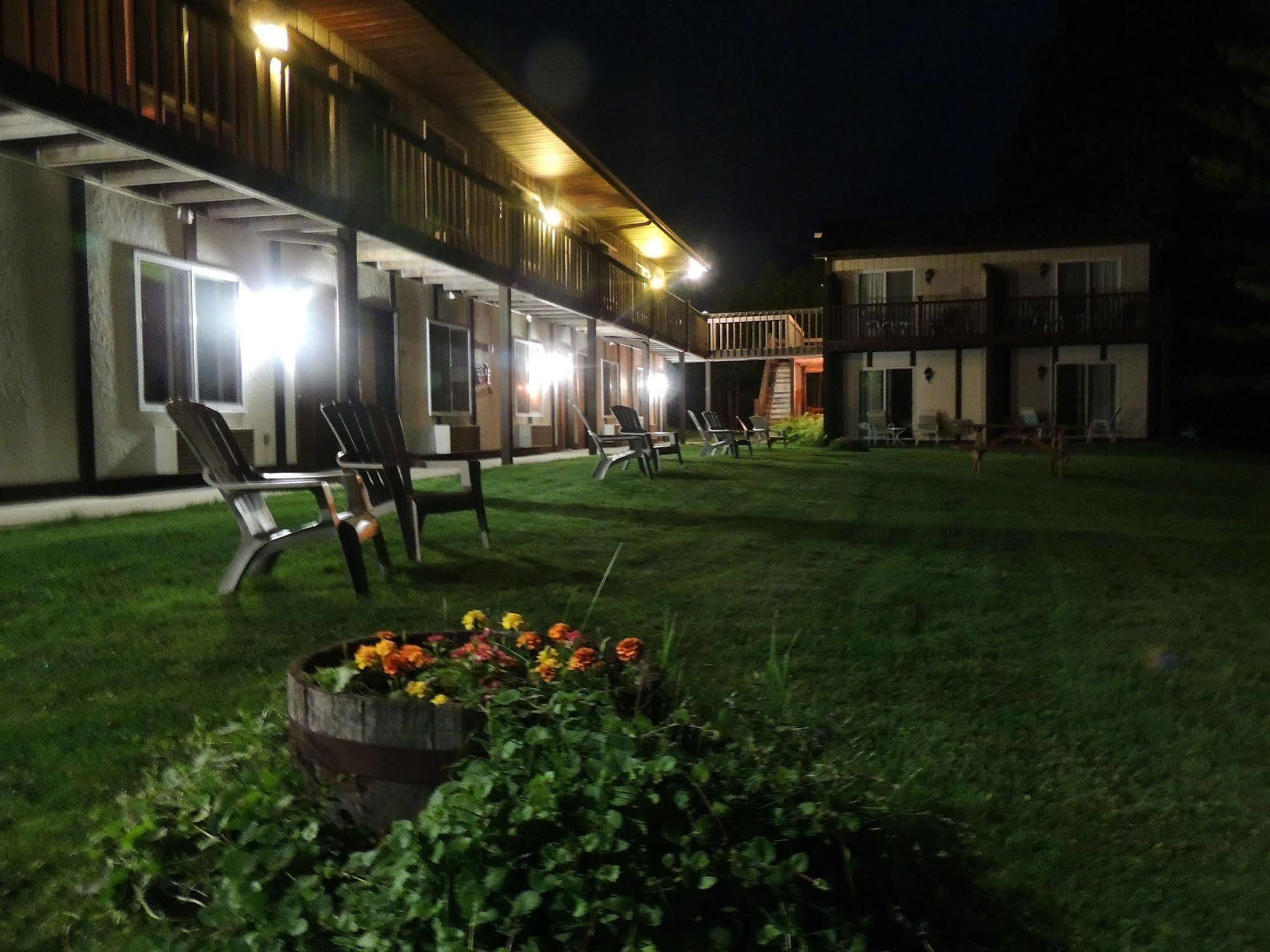 Sister Bay Inn Экстерьер фото